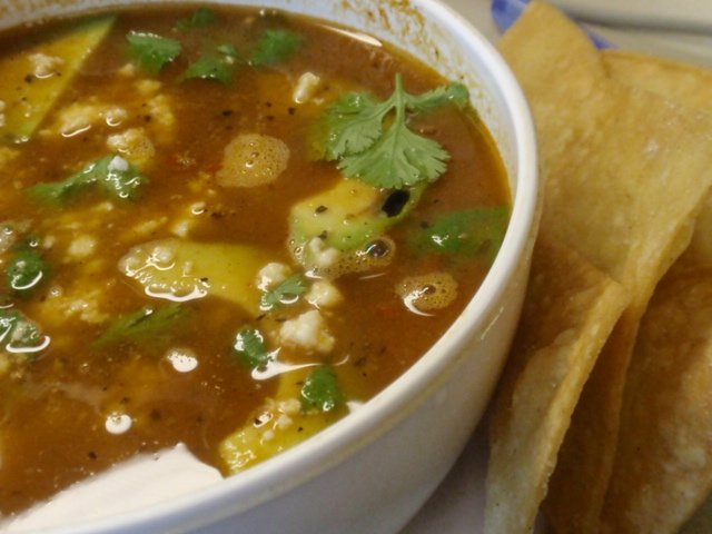 Sopa Azteca ala Rick Bayless