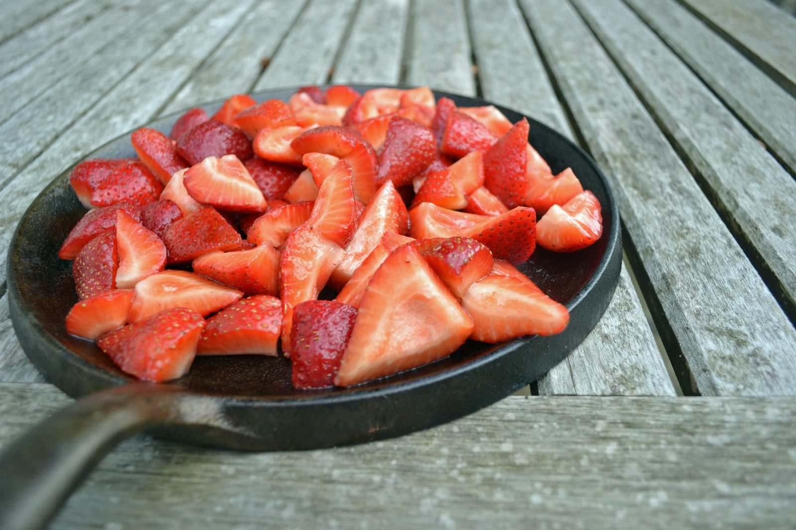 Grilled Balsamic Strawberries with Goat Cheese on Toasted Italian Bread