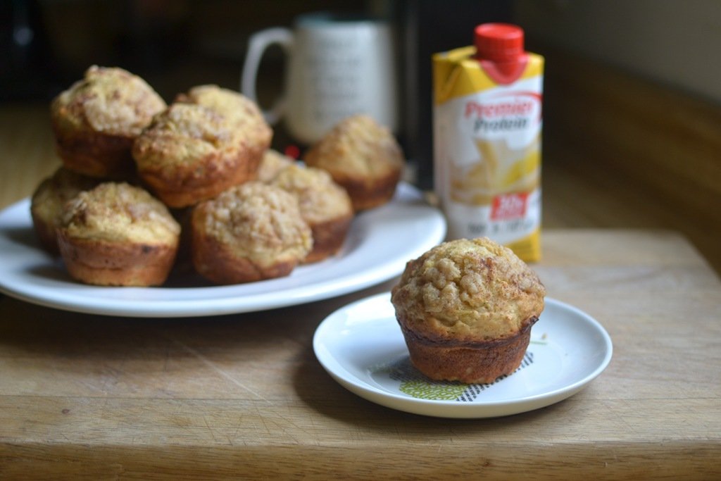 Skinny Banana Cream Muffins