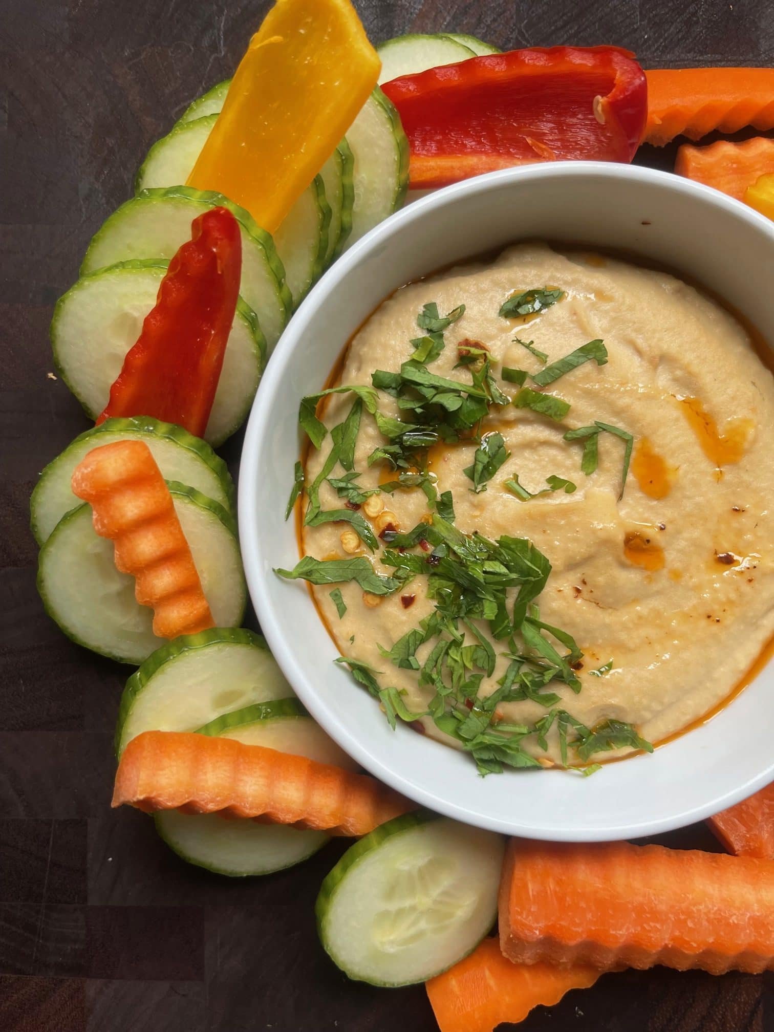 Garlicky Creamy Hummus