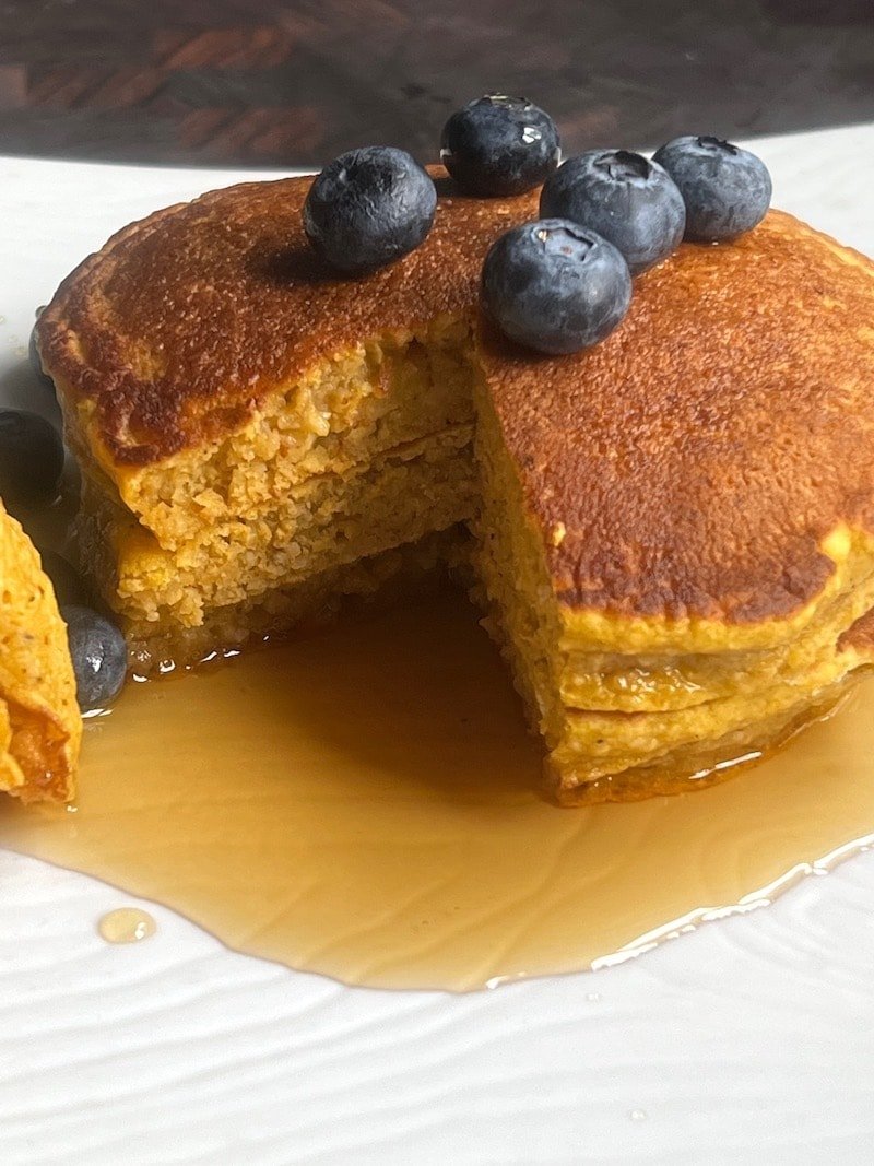 Pumpkin Oat Pancakes