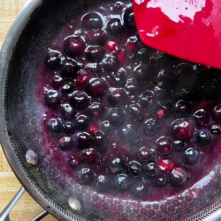 this is a skillet with very berry sauce