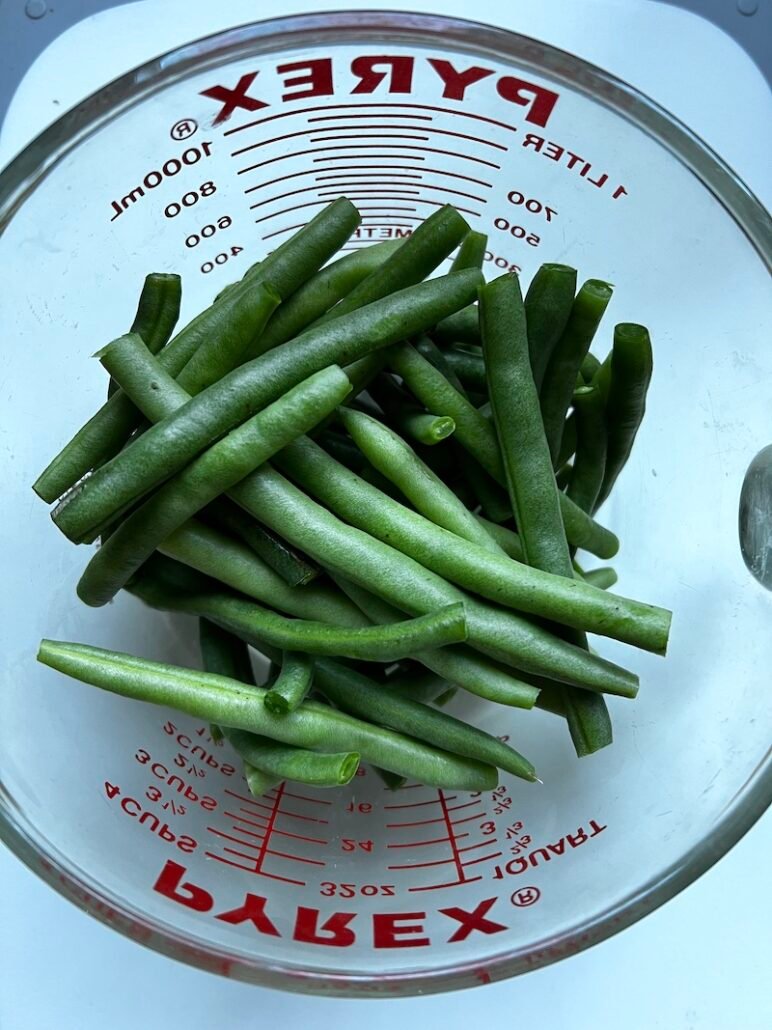 these are fresh green beans ready for the microwave