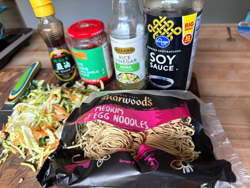 these are sharwood noodles used to make stir fry