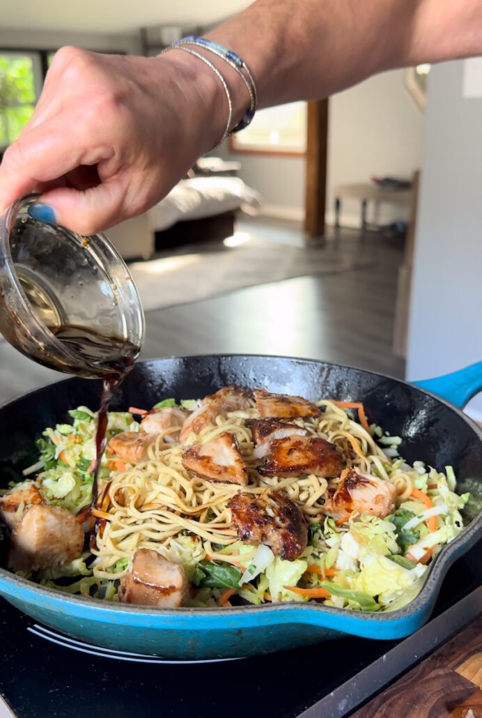 stir fry noodles with chicken