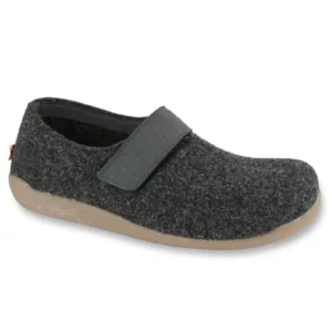 sanita clogs