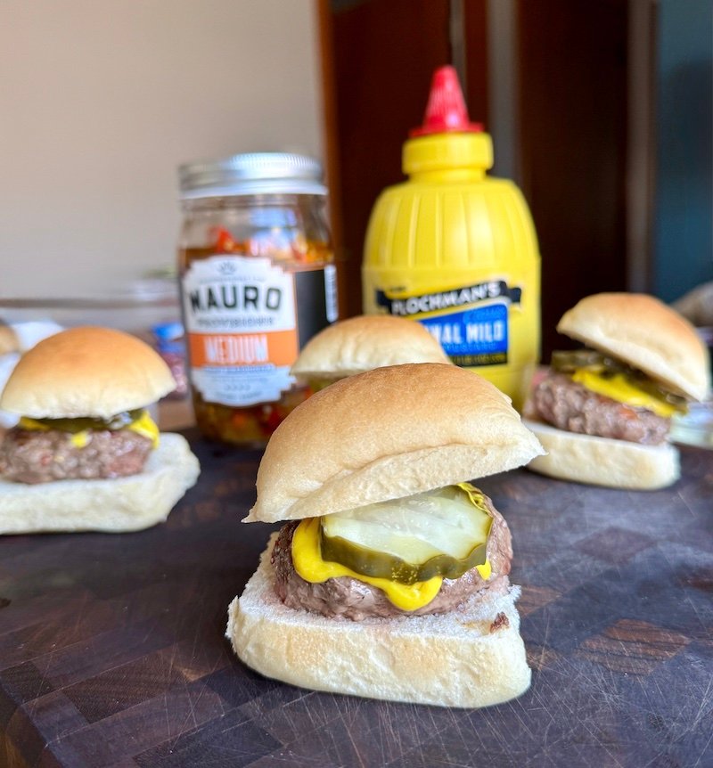 giardiniera burger sliders